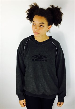 UMBRO SWEATSHIRT