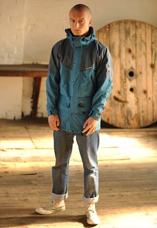 VINTAGE 90S BERGHAUS GORETEX ALPINE LITE MOUNTAIN PARKA