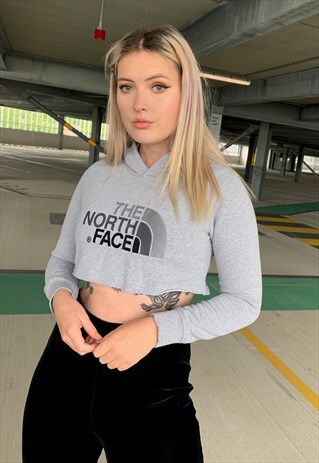 VINTAGE THE NORTH FACE CROPPED HOODIE
