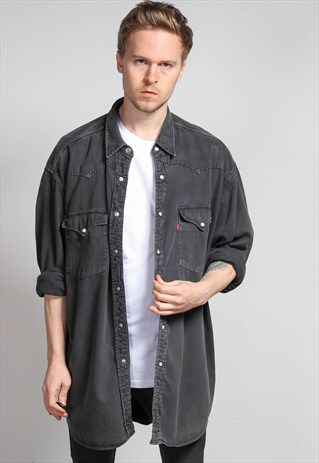 VINTAGE LEVI'S DENIM SHIRT