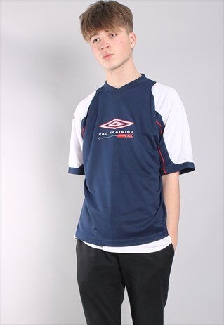 VINTAGE UMBRO T-SHIRT