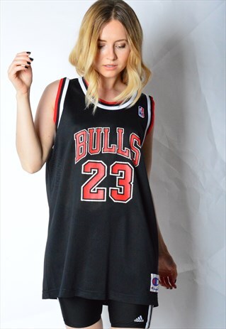VINTAGE 90S BLACK NBA CHICAGO BULLS JORDAN CHAMPION VEST
