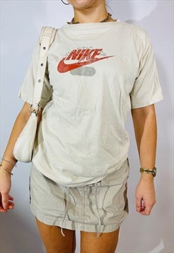 Vintage 90s Cream Nike Swoosh Logo T Shirt