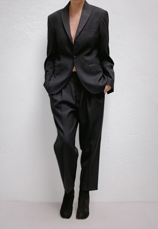 SILVIO WOMEN'S TUXEDO