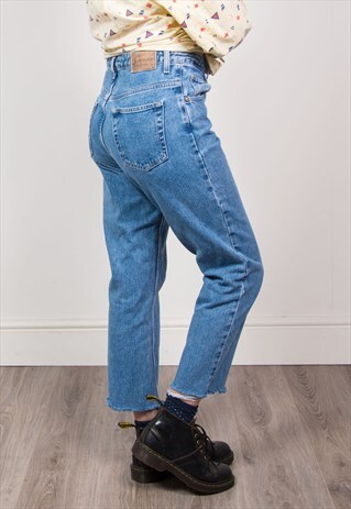 VINTAGE 90'S BLUE DENIM HIGH WAIST FRAYED HEM MOM JEANS