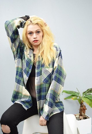 90'S RETRO CHECKED PATTERN MINIMALIST BOYFRIEND'S SHIRT