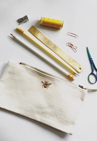 PENCIL CASE IN NATURAL WITH GOLDEN BEE EMBROIDERY