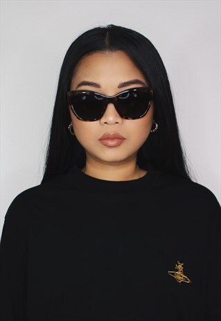 PRADA DESIGNER SUNGLASSES SHADES