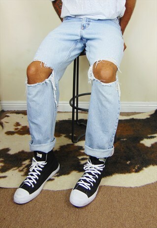 90S SKATER THRASHED WELL WORN SLOUCHY DENIM JEANS 33
