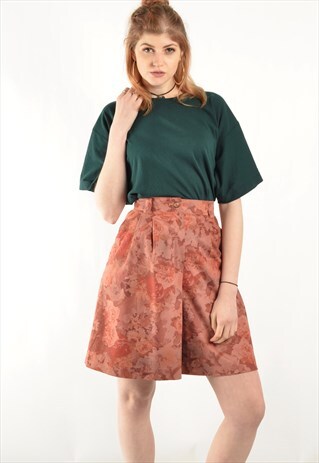 VINTAGE 80S HIGH WAIST CULOTTE SHORTS IN FLORAL SUEDETTE