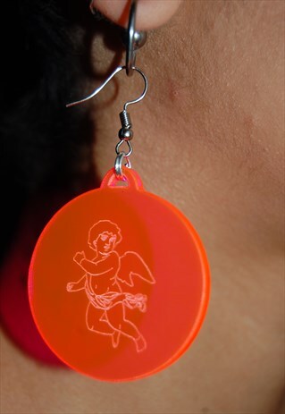 CIRCLES WITH CHERUBS, PINK (BY,OLIVIA GALLUPOVA)