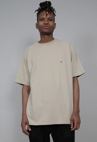 VINTAGE 90'S TOMMY HILFIGER OVERSIZED BEIGE T-SHIRT