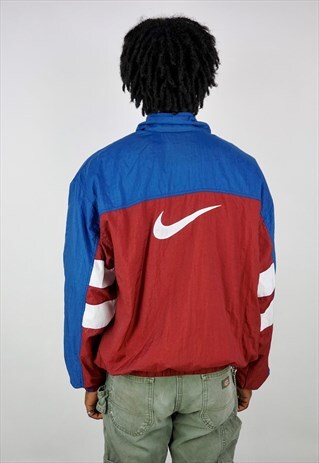 VINTAGE 90'S NIKE JACKET