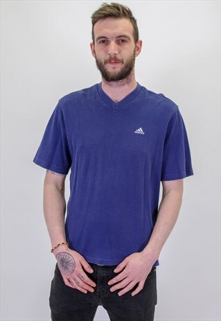 VINTAGE ADIDAS LOGO T-SHIRT IN BLUE LARGE
