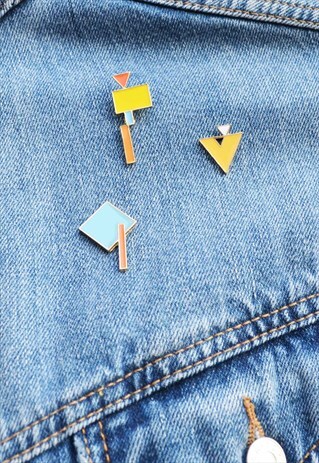 RETRO STYLE YELLOW GEO PIN