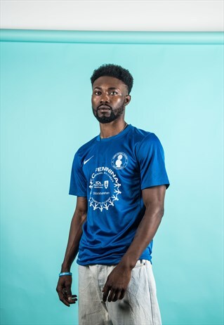 VINTAGE 1990S BLUE NIKE FOOTBALL SHIRT