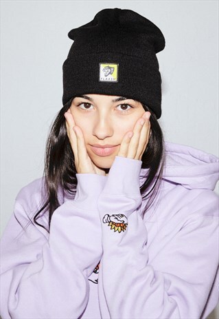 BEANIE IN BLACK WITH PANTHER LOGO
