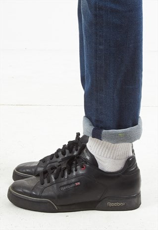 VINTAGE BLACK REEBOK LEATHER TRAINERS