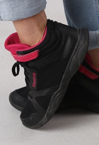 REEBOK HI TOPS TRAINERS UK 7.5 , US 10 . (M3A)