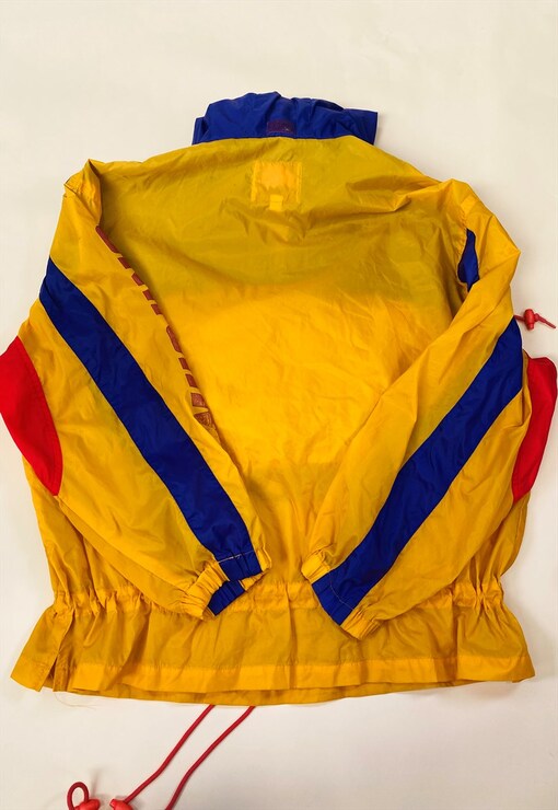 garment image