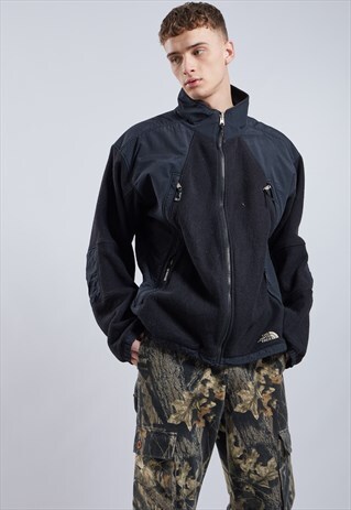 VINTAGE THE NORTH FACE FLEECE JACKET