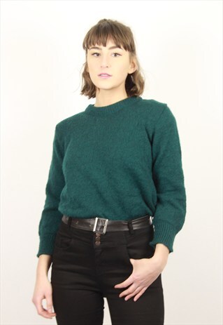 VINTAGE KNITTED JUMPER