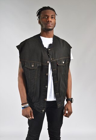 VINTAGE LEVI'S BLACK DISTRESSED SLEEVELESS DENIM JACKET