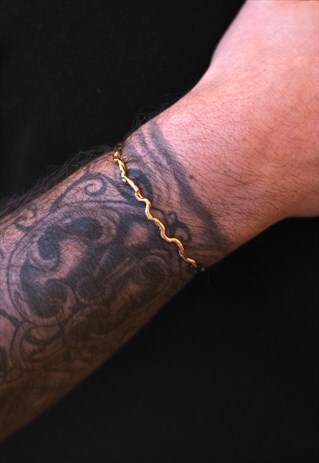 ORNATE HALF BAND BANGLE BRACELET - GOLD