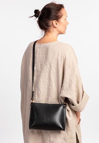TAKE A SHORT DAY OFF HANDBAG, BRASS DETAILS