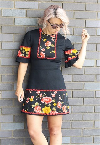 VINTAGE 1970S A LINE SLEEVE PRINTED MINI DRESS