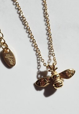 Bumble bee Pendant Necklace 18K Gold Double Plated 