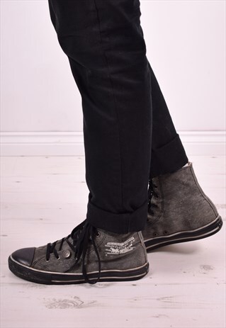 LEVI'S MENS VINTAGE TRAINERS SIZE 11 1/2 GREY 90'S