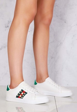 LACE UP WITH PEARLS TRAINER IN WHITE
