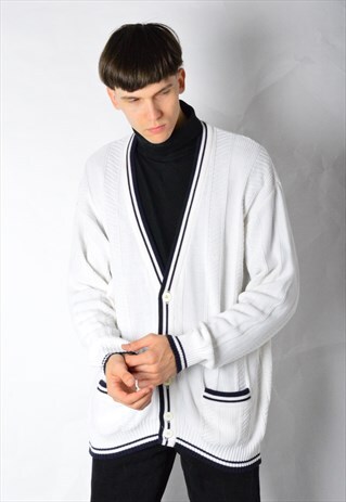 VINTAGE 90S WHITE PIERRE CARDIN CARDIGAN