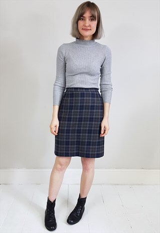VINTAGE 90'S BLUE AND GREY TARTAN PLAID WOOL MINI SKIRT