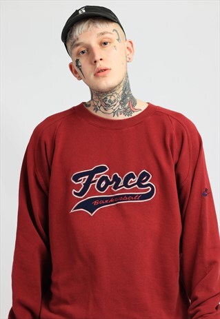 VINTAGE NIKE SWEATSHIRT