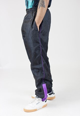 VINTAGE 90S BLACK TRACKSUIT BOTTOMS