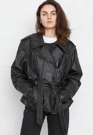 VINTAGE BLACK LEATHER JACKET