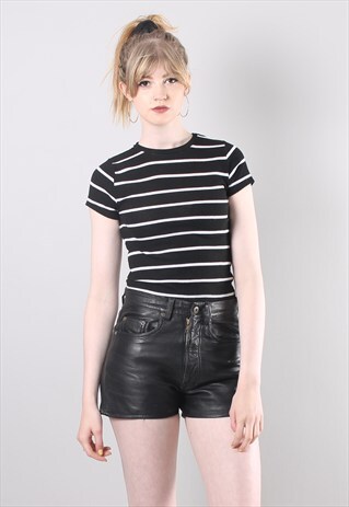 VINTAGE 80S BLACK LEATHER HIGH WAISTED SHORTS