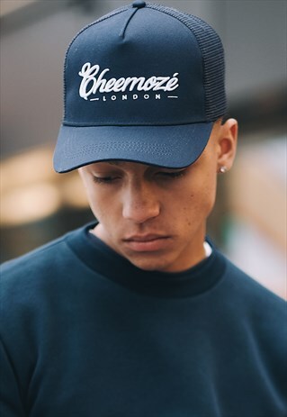 NAVY CLASSIC LONDON TRUCKER CAP