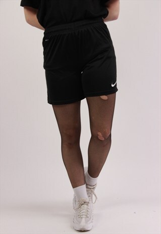 VINTAGE NIKE SHORTS