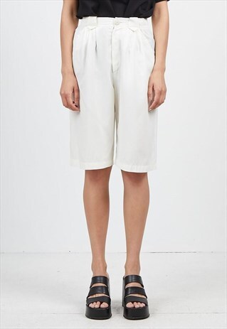 VINTAGE WHITE SKILA MIDI SHORTS