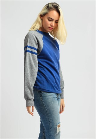 VINTAGE LEVI'S SWEATSHIRT
