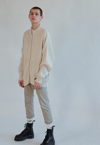 VINTAGE 90S ZIP UP CARDIGAN IN CREAM