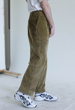 Vintage 90s Straight Fit Pleated Corduroy Men Trousers W40