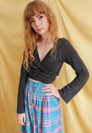 VINTAGE 90S BLACK AND WHITE POLKA DOT WRAP LONG SLEEVE TOP