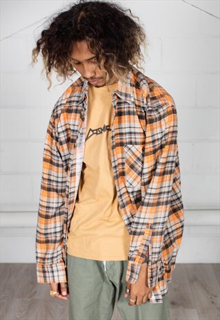 VINTAGE CHECKED FLANNEL UNISEX SHIRT
