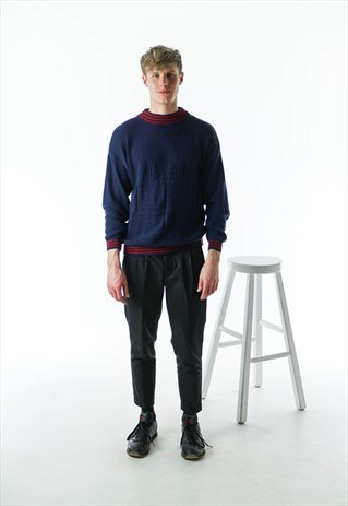 LONG SLEEVE NAVY SWEATER / TONE ON TONE ABSTRACT PATTERN