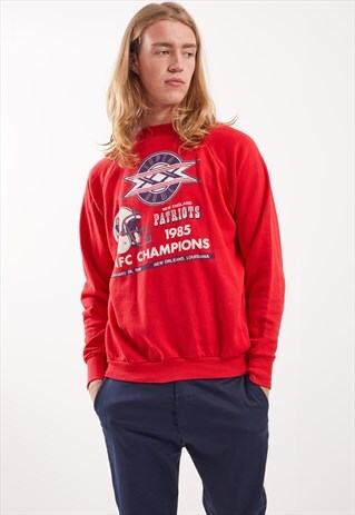 VINTAGE NEW ENGLAND PATRIOTS SWEATSHIRT