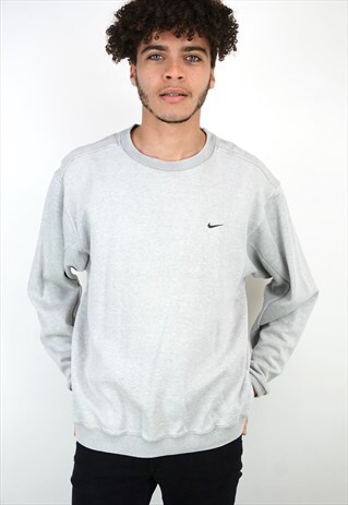 VINTAGE 90'S NIKE SWEATSHIRT